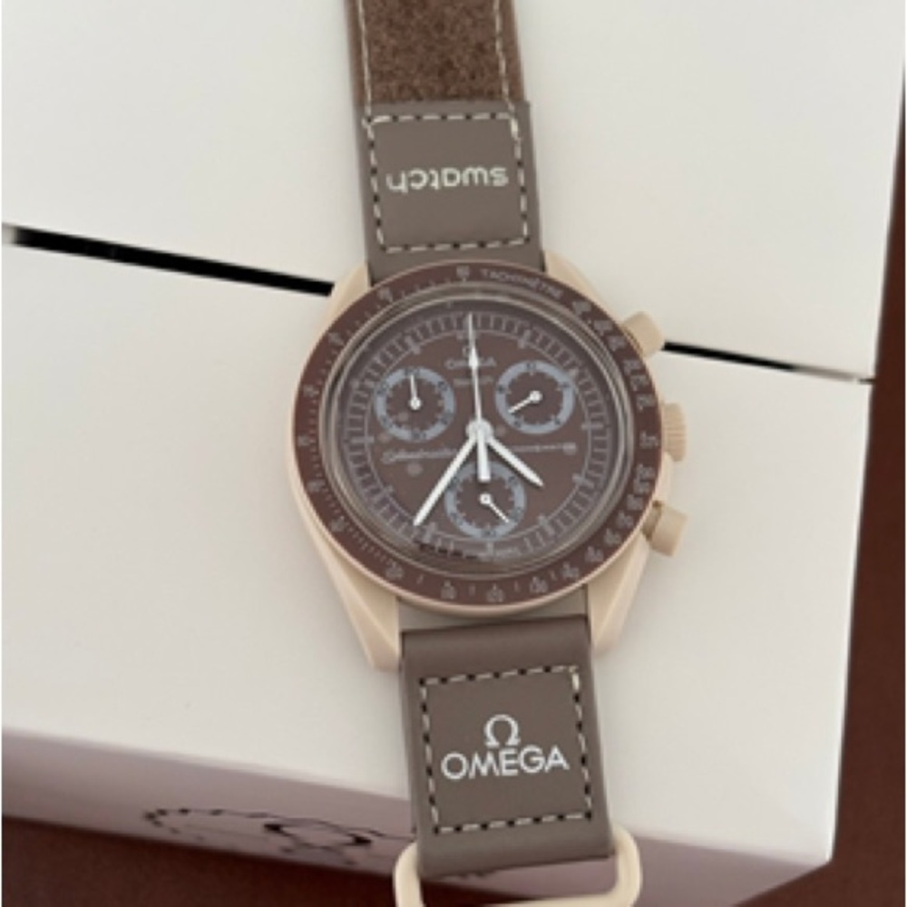 Omega battery watch, Earth desert - Picture 7 of 8